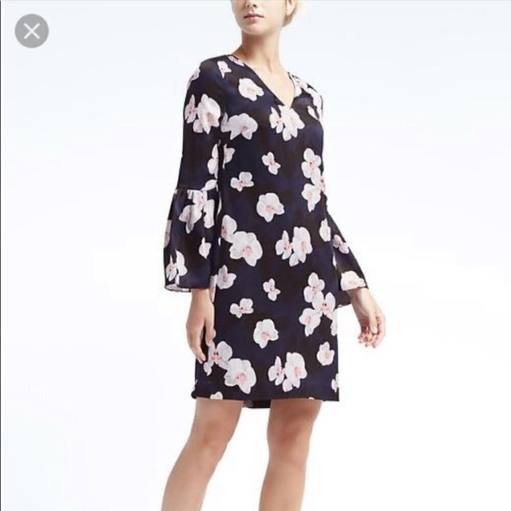 NWT Banana Republic Dress Orchid Floral Bell Sleeve Shift V Neck Spring Cherry 2